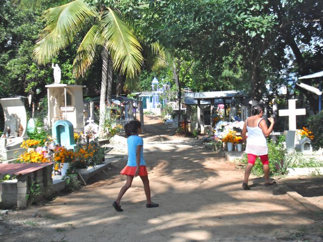 Cemetery, Puerto Escondido