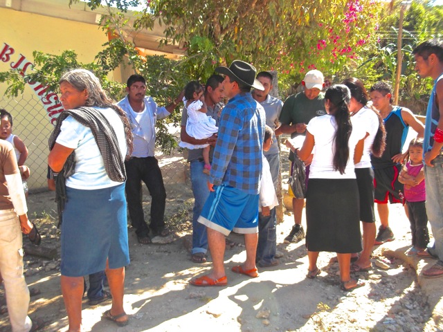 Street scene, Comitlán, San Pablo Coatlán