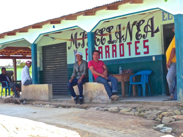 Store, Los Tamarindos, San Pablo Coatlán