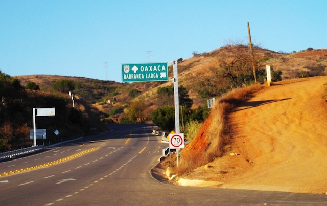 Barranca Larga junction, Hwy to Oaxaca 1/25/14<br />Photo by Barbara Joan Schaffer