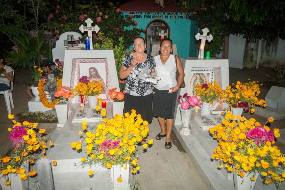 Ignacia Ramírez Aragón e hija