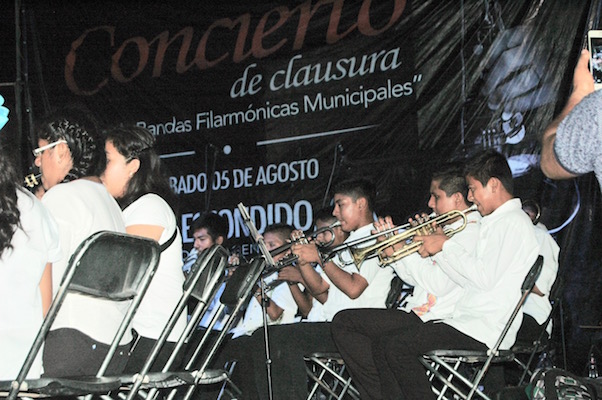 Banda filarmónica. Photo: Barbara Joan Schaffer