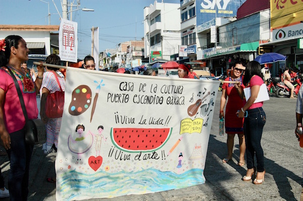 Casa de la Cultura, Día del arte, 1 Apr 2017. Photo: Barbara Joan Schaffer