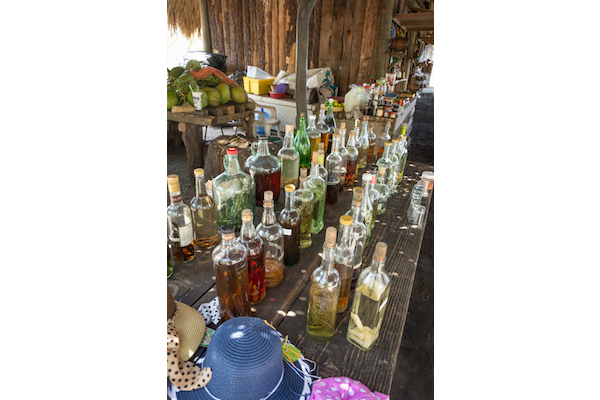 Gift shop. Photo: Ernesto J. Torres