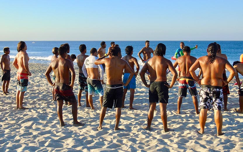 Surf Classes in Puerto Escondido.
Photo: Ernesto J. Torres