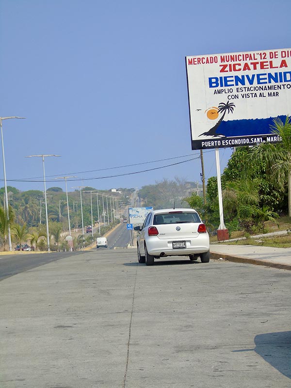 Carretera April 18, 2020.